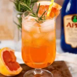 Grapefruit Aperol Spritz Recipe (Light Summer Cocktail)